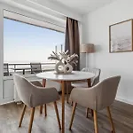 Beachside - 21 Traumhafte Mit Pool & Sauna Direkt Am מלון דירות