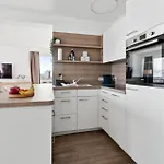 Beachside - 21 Traumhafte Mit Pool & Sauna Direkt Am מלון דירות 4*