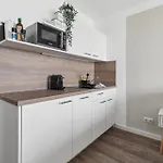 Beachside - 21 Traumhafte Mit Pool & Sauna Direkt Am מלון דירות
