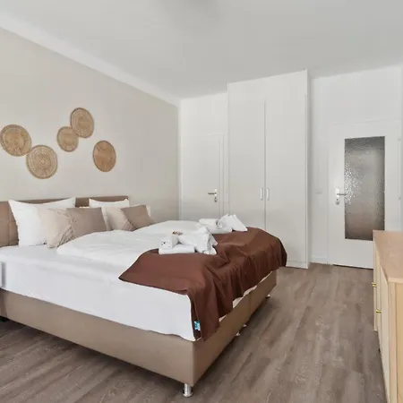 Beachside - 21 Direkt Am 5*