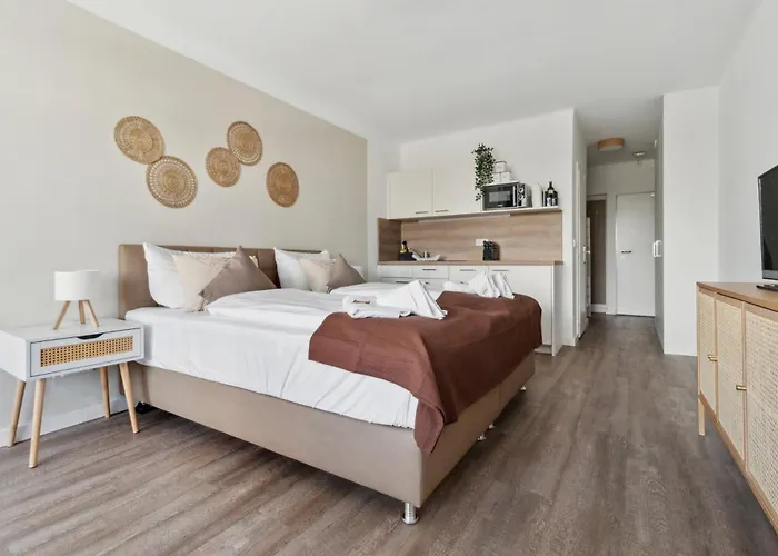 Aparthotel Beachside - 21 Traumhafte Mit Pool & Sauna Direkt Am 4*