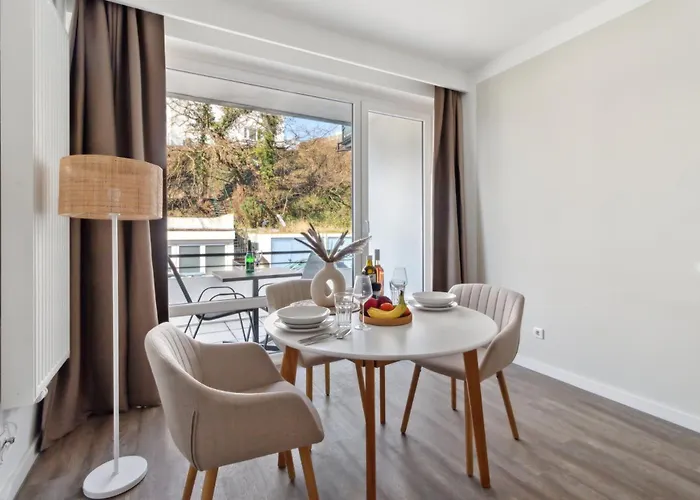 Aparthotel Beachside - 21 Traumhafte Mit Pool & Sauna Direkt Am 4*