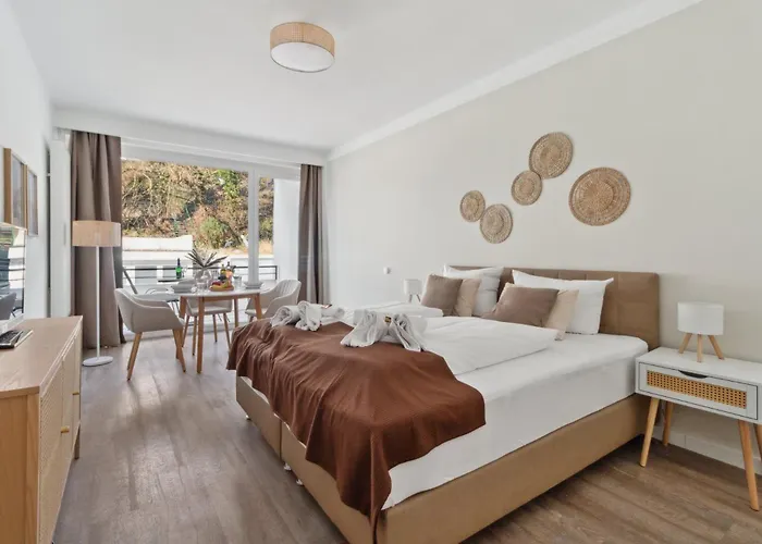 Aparthotel Beachside - 21 Traumhafte Mit Pool & Sauna Direkt Am 4*