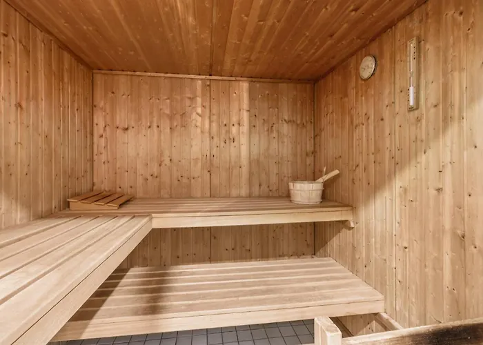 Aparthotel Beachside - 21 Traumhafte Mit Pool & Sauna Direkt Am Grömitz